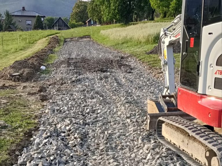 Usługi minikoparką węgierska górka (9)a